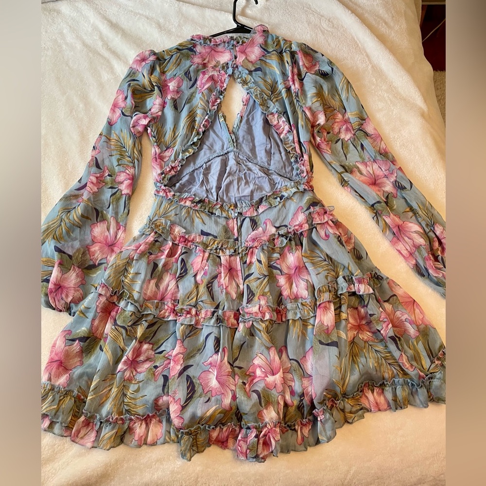 *NWOT* In A Ruffle Mini Dress - Blue - Picture 4 of 8